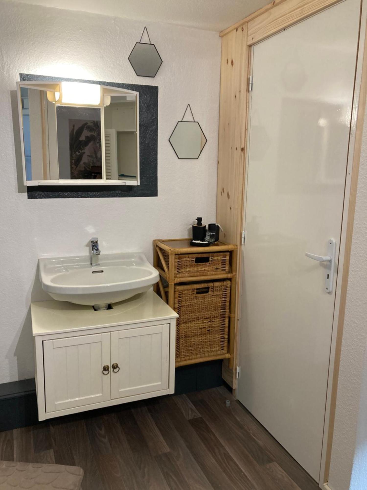 Gite D'Avalon Chambre 7 迪南 外观 照片